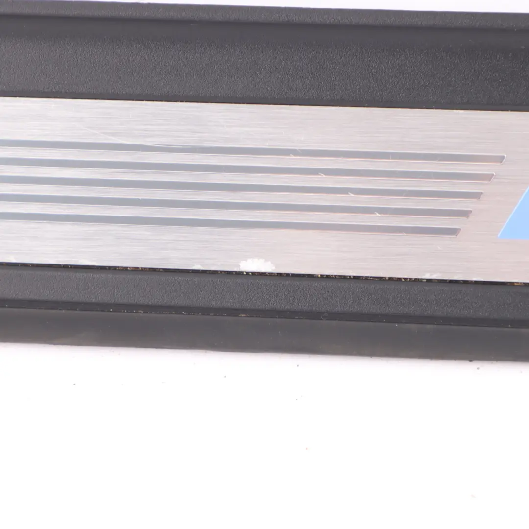 Porta D'Ingresso Sill Strip Anteriore Sinistra Trim per BMW G30 M Sport con numero di parte 5A0DB65 BMW G30 M Sport Porta D'Ingresso Sill Strip Anteriore Sinistra Trim - SKU 5A0DB65 - Numero di parte 5A0DB65