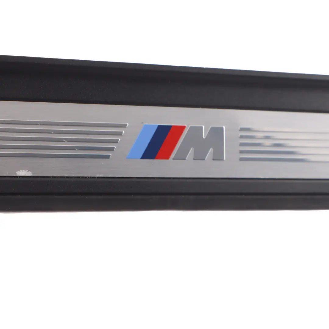 Porta D'Ingresso Sill Strip Anteriore Sinistra Trim per BMW G30 M Sport con numero di parte 5A0DB65 BMW G30 M Sport Porta D'Ingresso Sill Strip Anteriore Sinistra Trim - SKU 5A0DB65 - Numero di parte 5A0DB65