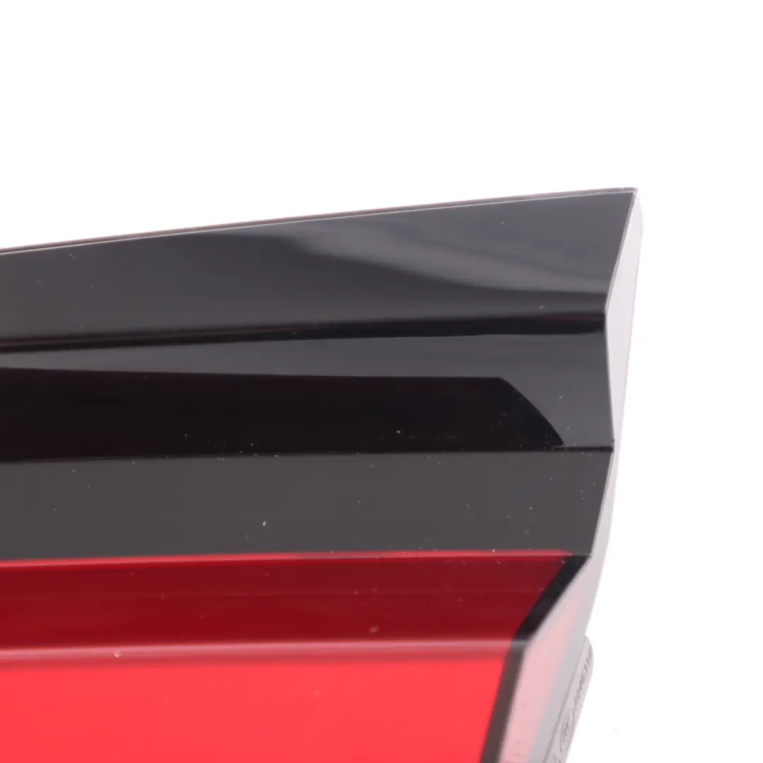 Tail light Rear Right O/S Lamp LED Trunk to BMW M5 F90 LCI G30 LCI with Part number 5A38AF4 BMW M5 F90 LCI G30 LCI Tail light Rear Right O/S Lamp LED Trunk - SKU 5A38AF4 - Part number 5A38AF4