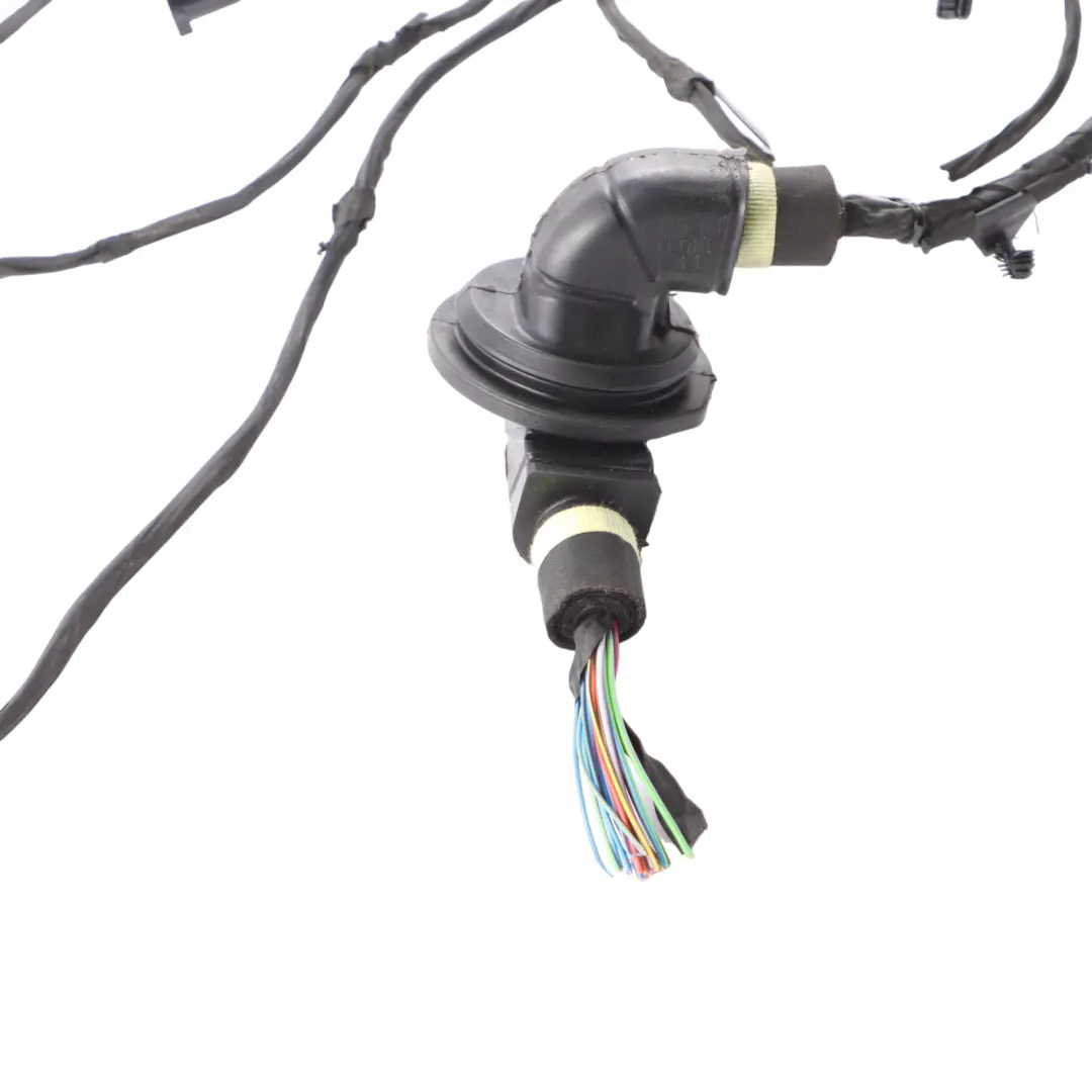 Drive35 Electric Rear Bumper Wiring Harness PDC Loom to BMW i4 G26 e with Part number 5A3DE11 BMW i4 G26 e Drive35 Electric Rear Bumper Wiring Harness PDC Loom - SKU 5A3DE11 - Part number 5A3DE11