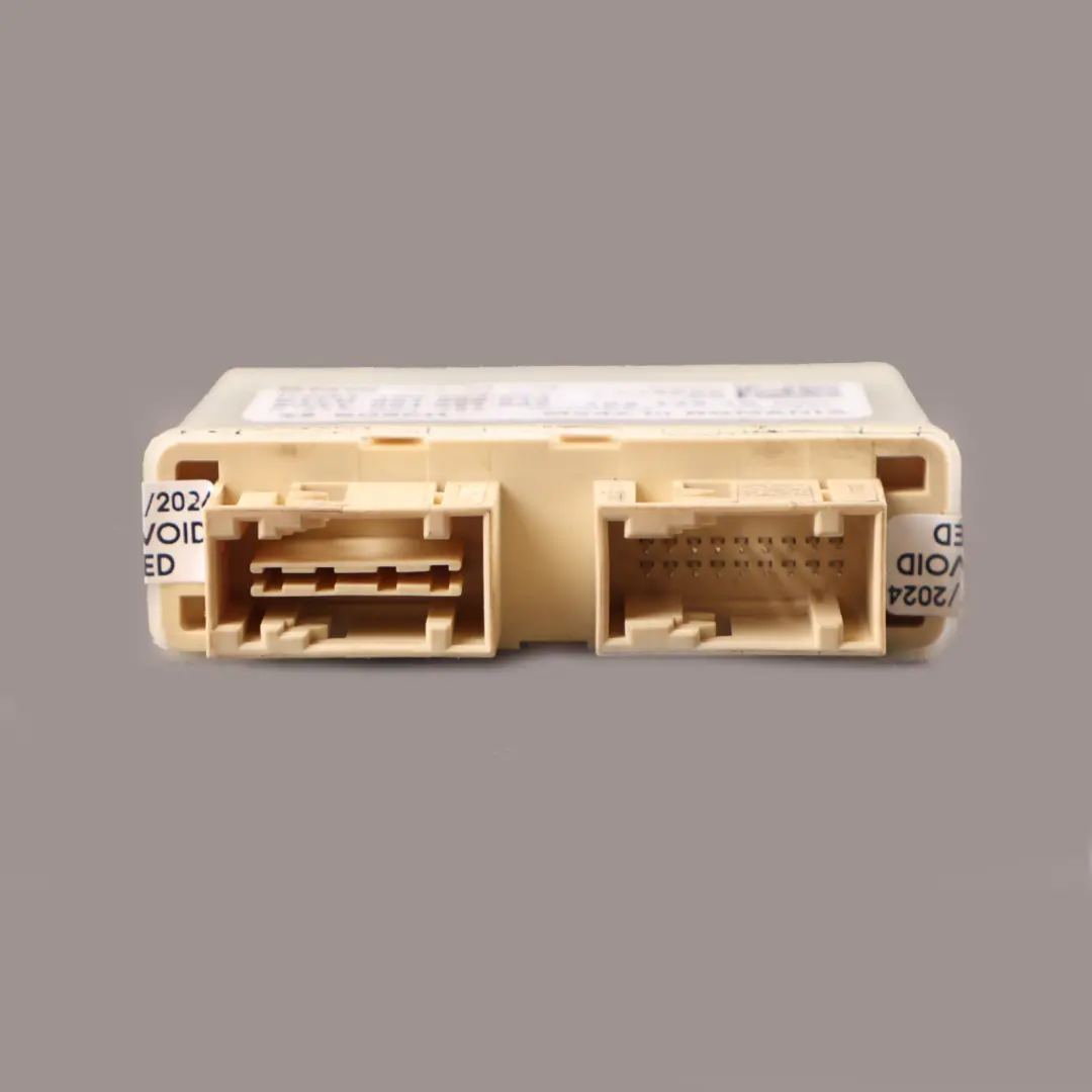Système d'alarme ultrasonique Module Unité de contrôle pour BMW F40 à propos du numéro de pièce 5A44586 BMW F40 Système d'alarme ultrasonique Module Unité de contrôle - SKU 5A44586 - Numéro de pièce 5A44586