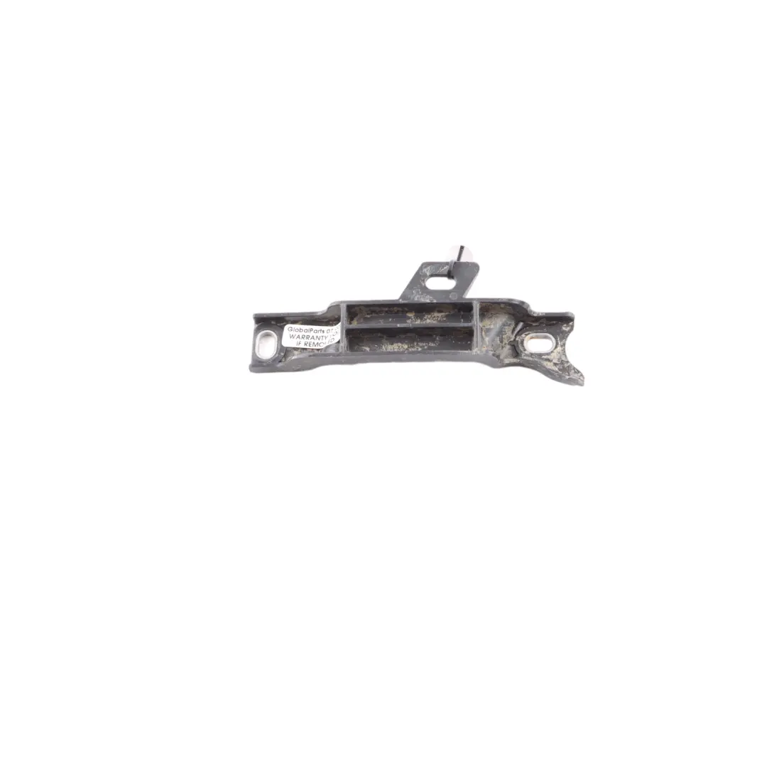 Mount Trim BMW i4 G26 i3 G28 i5 G60 Charge Socket Cover Bracket to with Part number 5A662A5 Mount Trim BMW i4 G26 i3 G28 i5 G60 Charge Socket Cover Bracket - SKU 5A662A5 - Part number 5A662A5
