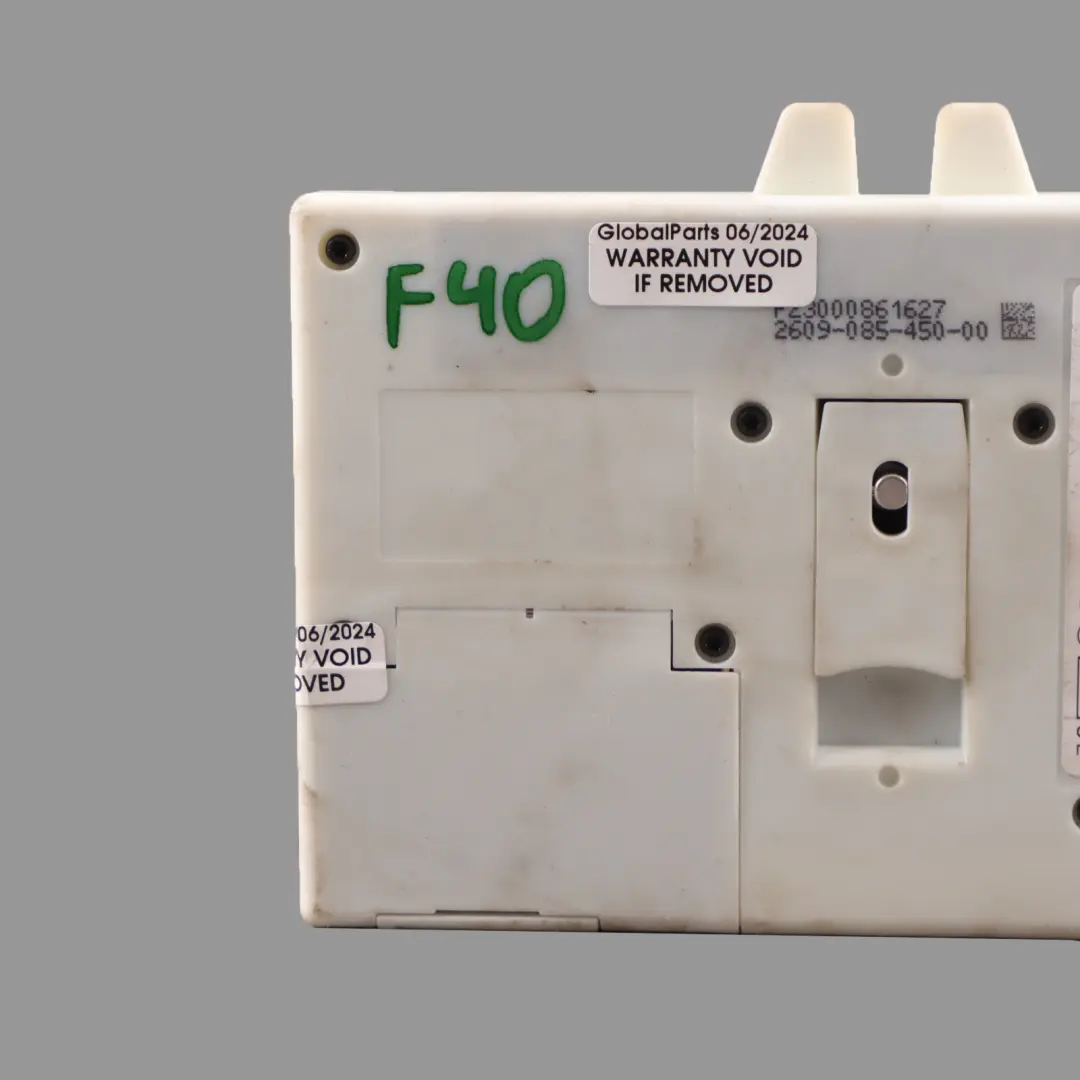 Modulo di controllo telematico TCU per BMW F40 con numero di parte 5A872D1 BMW F40 Modulo di controllo telematico TCU - SKU 5A872D1 - Numero di parte 5A872D1