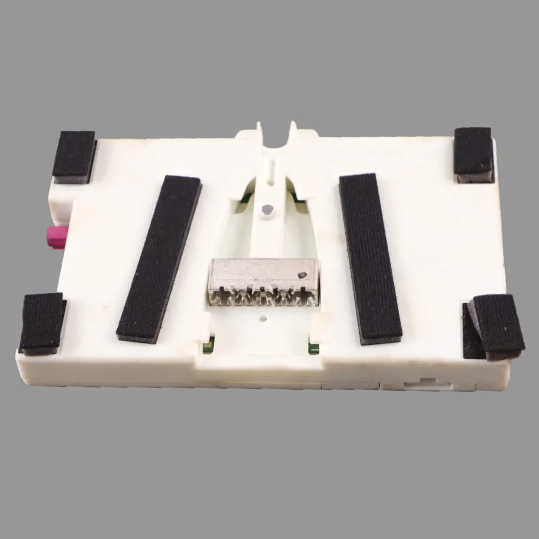 Moduł Sterownik Telematic TCU do BMW F40 o numerze 5A872D1 BMW F40 Moduł Sterownik Telematic TCU - SKU 5A872D1 - Numer Części 5A872D1