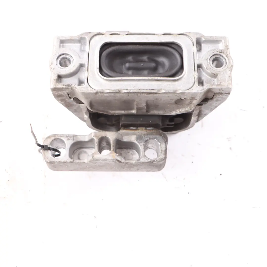 VW Volkswagen Tiguan 5N 2.0 TDI Łapa Wspornik Mocowania Silnika - SKU 5N0199262L - Numer Części 5N0199262L