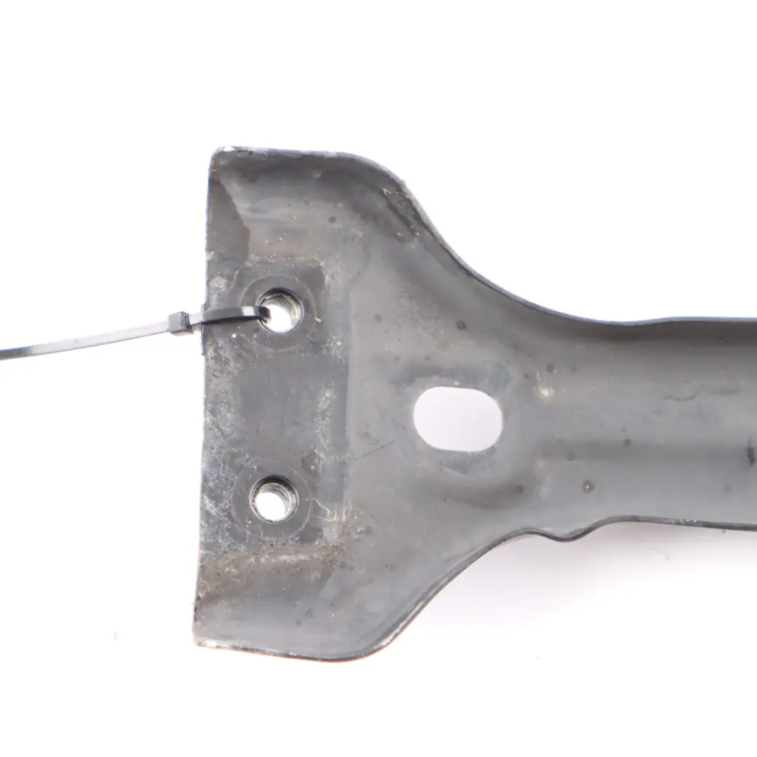 Radiator Holder Bracket Support to Volkswagen Tiguan 5N with Part number 5N0805567B Volkswagen Tiguan 5N Radiator Holder Bracket Support - SKU 5N0805567B - Part number 5N0805567B