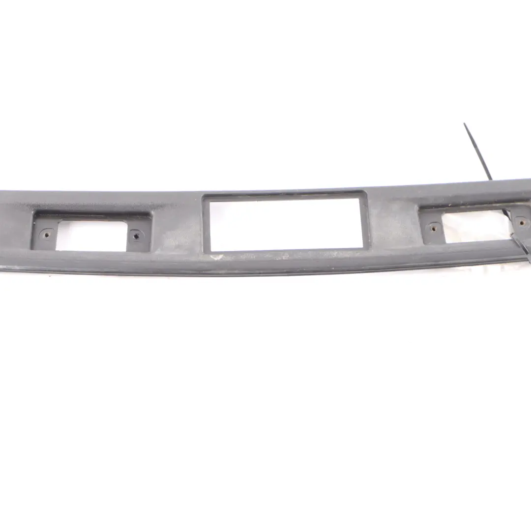 Volkswagen VW Tiguan 5N Kofferraumklappe Griff Abdeckung Trim schwarz - SKU 5N0827287A - Teilenummer 5N0827287A