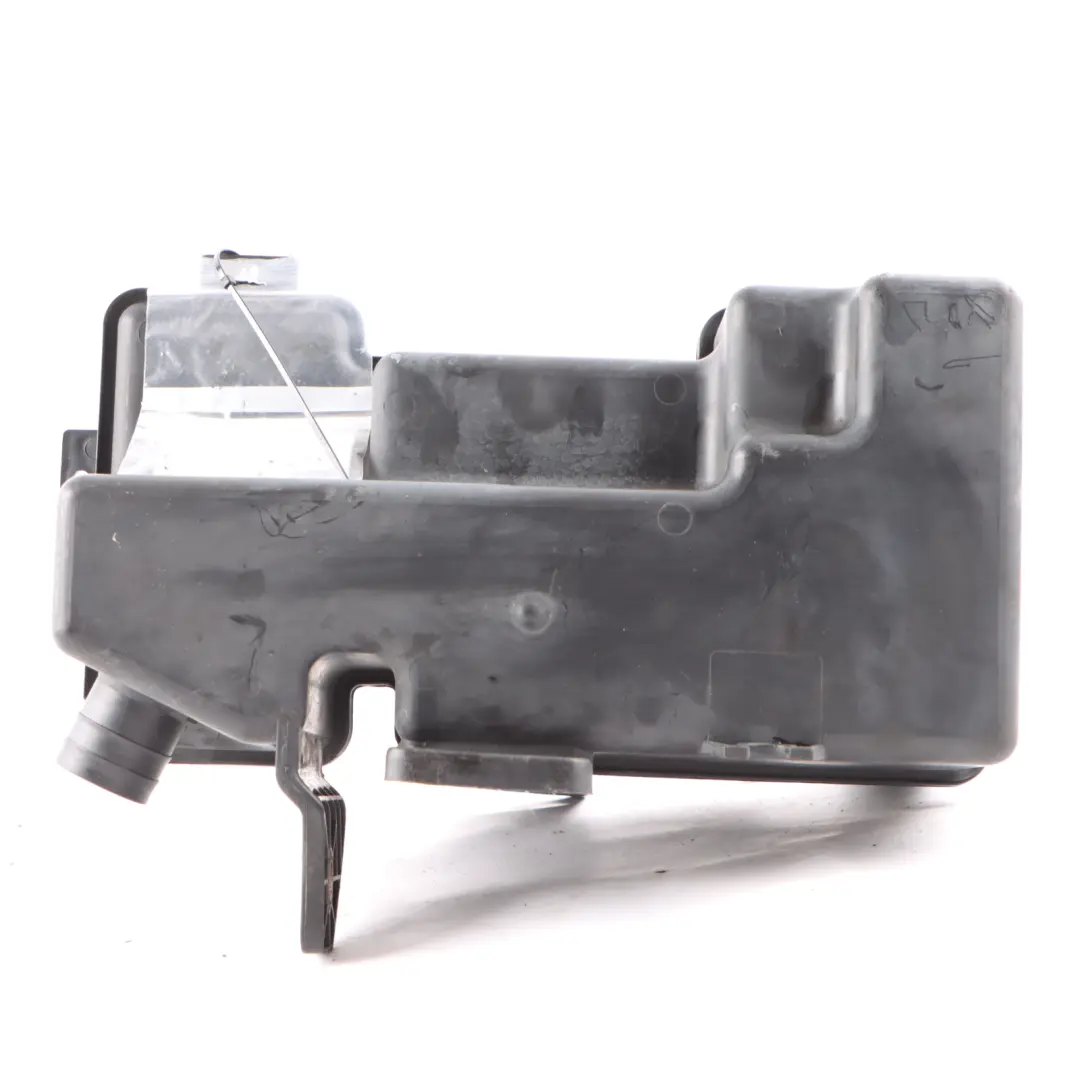 VW Volkswagen Tiguan 5N Réservoir de fluide Bouteille de lave-glace - SKU 5N0955453B - Numéro de pièce 5N0955453B