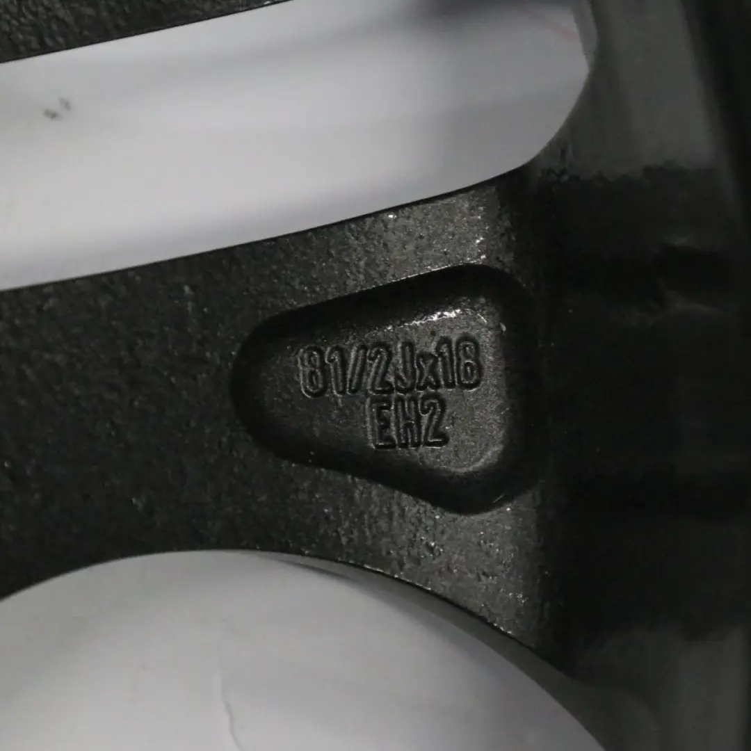 Felga Aluminiowa Ferricgrey 18" Ellipsoid Styling 107 8,5J ET:50 do BMW Z4 E85 o numerze 6758193 BMW Z4 E85 Felga Aluminiowa Ferricgrey 18" Ellipsoid Styling 107 8,5J ET:50 - SKU 6758193-3 - Numer Części 6758193