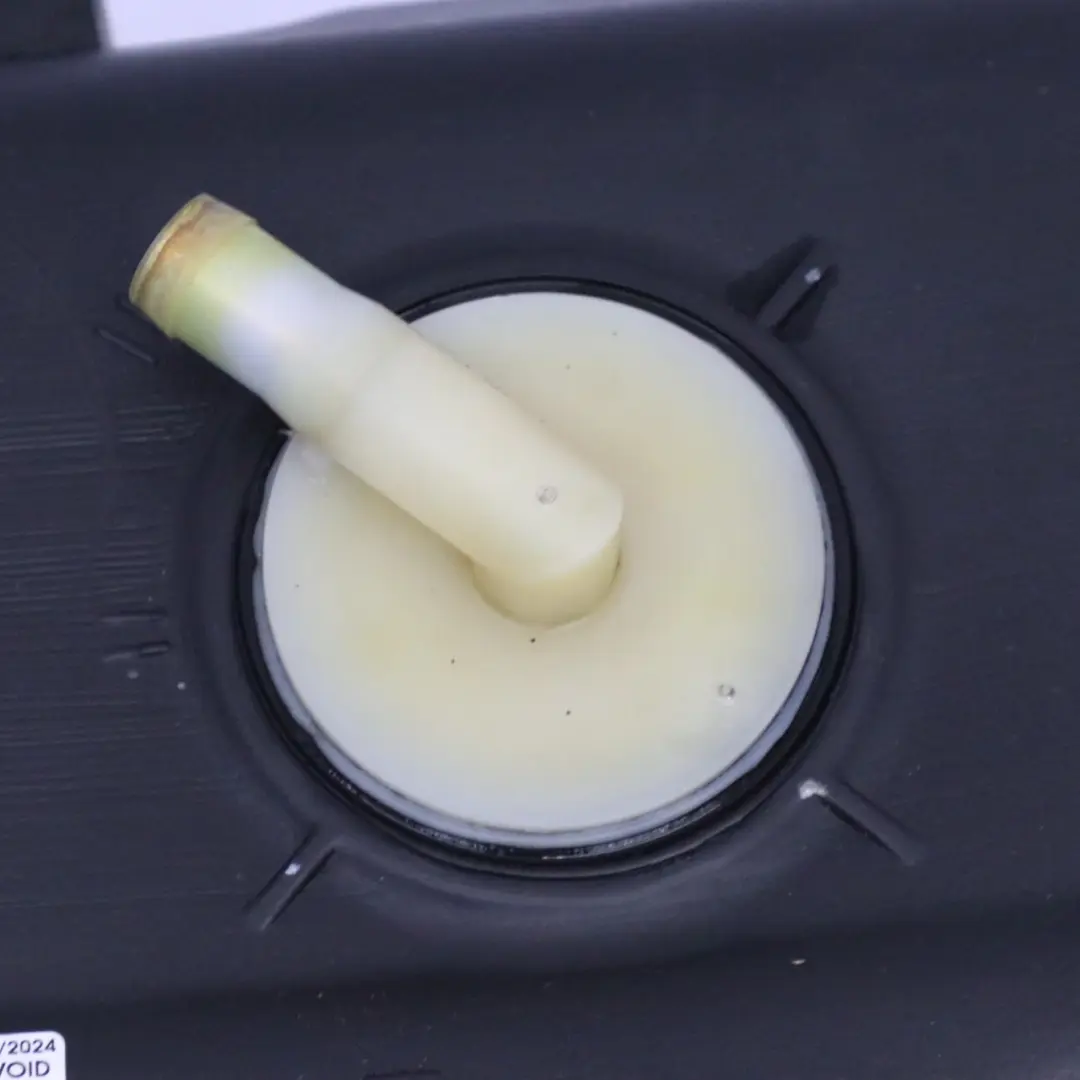 Complete Fuel Tank Petrol 50L to BMW MINI Cooper One R50 R52 with Part number 6763756 BMW MINI Cooper One R50 R52 Complete Fuel Tank Petrol 50L - SKU 6763756-1 - Part number 6763756