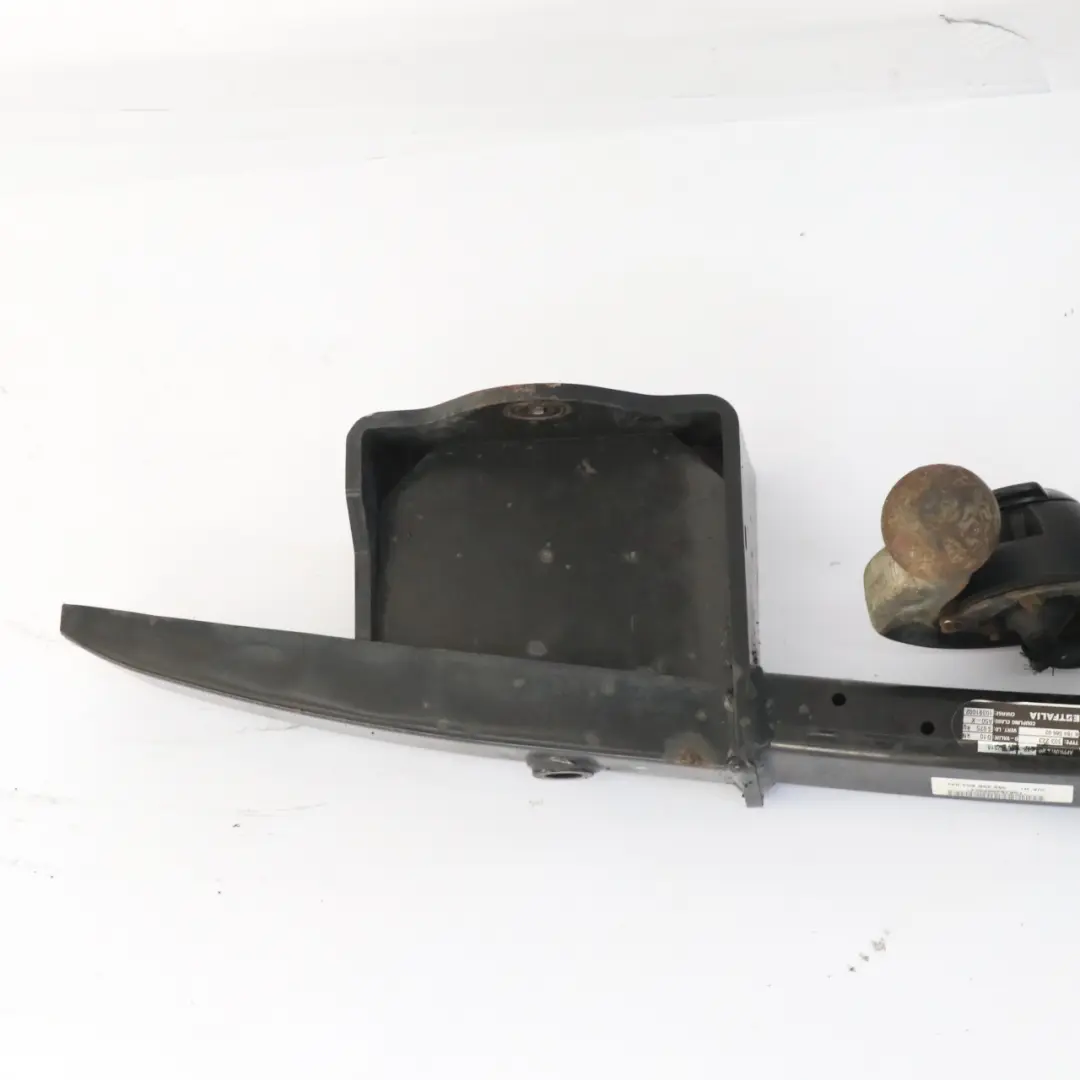 Enganche de remolque BMW E92 E93 Gancho de remolque giratorio Tow-Trust para con número de pieza 6790757 Enganche de remolque BMW E92 E93 Gancho de remolque giratorio Tow-Trust - SKU 6790757 - Número de pieza 6790757