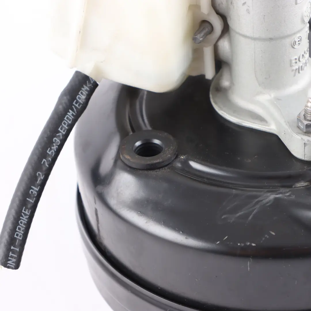 Bremsservo Einheit Hauptzylinder für BMW F20 F21 F22 F30 F31 mit Teilenummer 6798423 BMW F20 F21 F22 F30 F31 Bremsservo Einheit Hauptzylinder - SKU 6798423-2 - Teilenummer 6798423