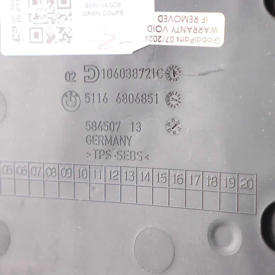 Wkład Gumowa Mata Schowka Podłokietnika do BMW I4 G26 Gran Coupe o numerze 6806851 BMW I4 G26 Gran Coupe Wkład Gumowa Mata Schowka Podłokietnika - SKU 6806851 - Numer Części 6806851