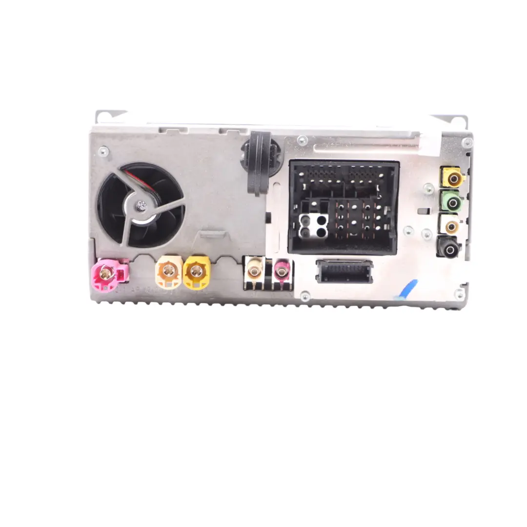 Head Unit Radio Media Player Navigation to BMW F83 with Part number 6833996 BMW F83 Head Unit Radio Media Player Navigation - SKU 6833996 - Part number 6833996