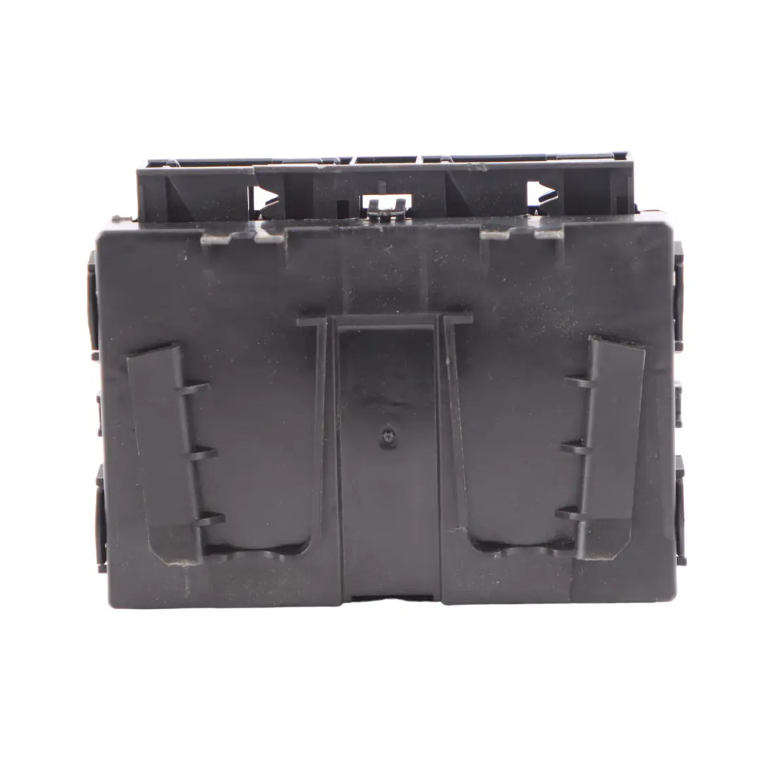 Control Unit BMW F30 LCI 330e Hybrid KLE Convenience Charging Module ECU to with Part number 6836746 Control Unit BMW F30 LCI 330e Hybrid KLE Convenience Charging Module ECU - SKU 6836746 - Part number 6836746