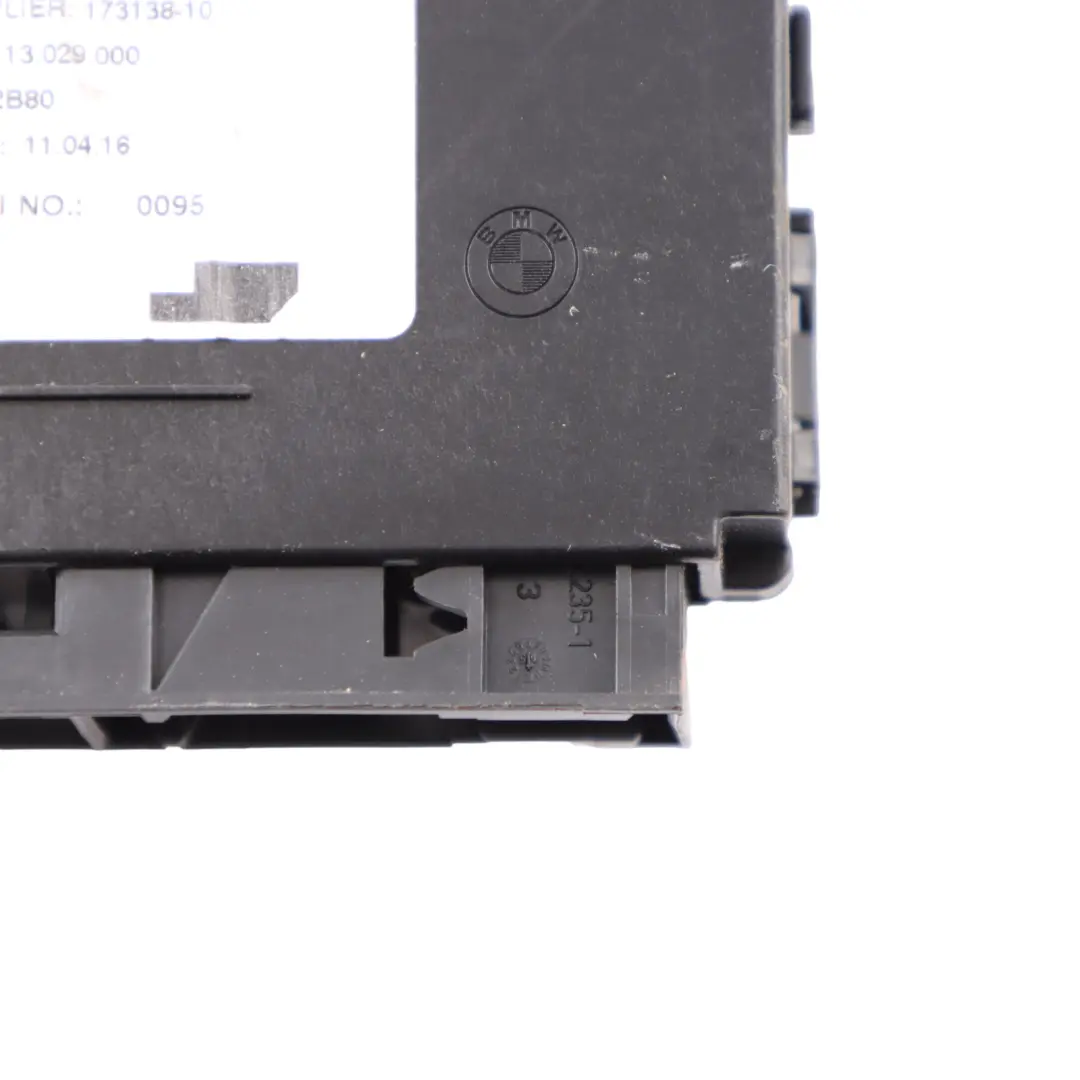 Control Unit BMW F30 LCI 330e Hybrid KLE Convenience Charging Module ECU to with Part number 6836746 Control Unit BMW F30 LCI 330e Hybrid KLE Convenience Charging Module ECU - SKU 6836746 - Part number 6836746