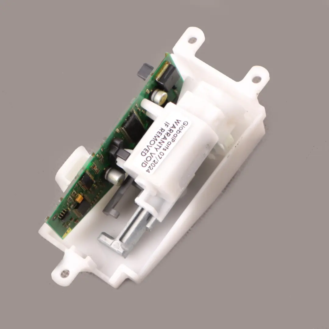 Blocco Regolazione manuale del piantone dello sterzo per BMW F20 F21 F30 F31 con numero di parte 6854965 BMW F20 F21 F30 F31 Blocco Regolazione manuale del piantone dello sterzo - SKU 6854965-1 - Numero di parte 6854965