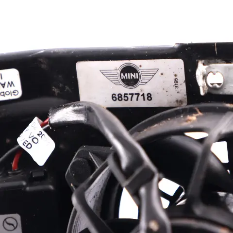 Ventola Con Griglia Protezione Pompa Servosterzo per Mini R50 R52 R53 con numero di parte 6857718 Mini R50 R52 R53 Ventola Con Griglia Protezione Pompa Servosterzo - SKU 6857718 - Numero di parte 6857718