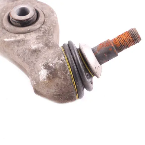 Wahacz Gumowy Przedni Prawy Wahacz Dolny do BMW G30 G31 o numerze 6861178 BMW G30 G31 Wahacz Gumowy Przedni Prawy Wahacz Dolny - SKU 6861178 - Numer Części 6861178