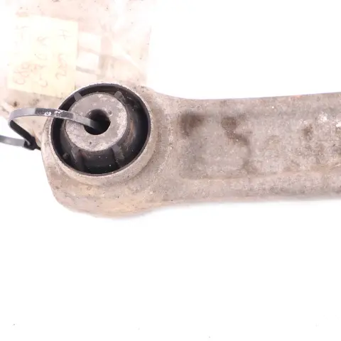 BMW G30 G31 Bras commande avant droit support caoutchouc inférieur - SKU 6861178 - Numéro de pièce 6861178