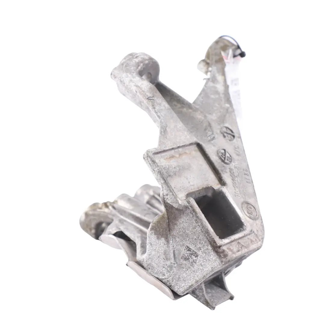 Support Supporting Bracket Right O/S BMW G20 Engine - SKU 6861564 - Part number 6861564