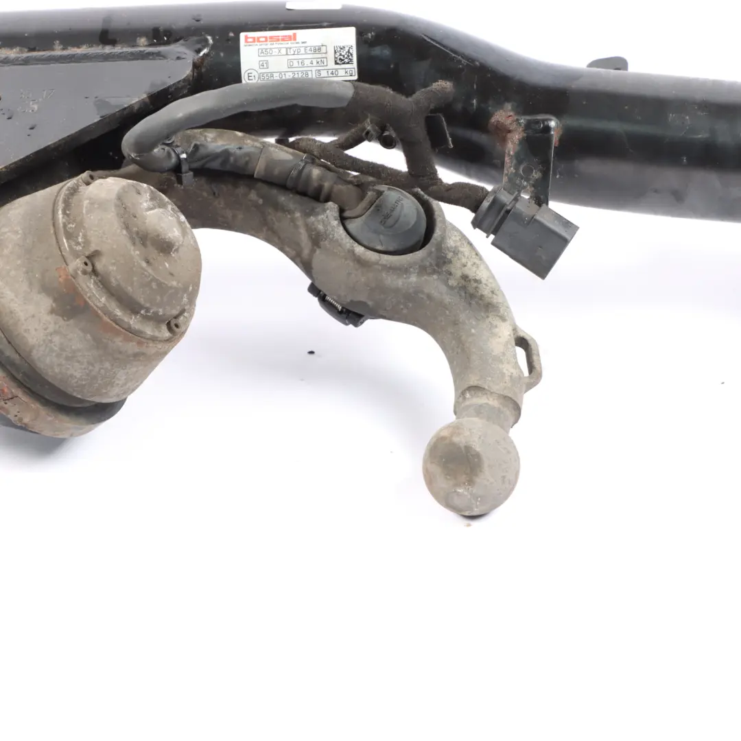 Towing Hitch BMW X5 F15 X6 F16 Electrically Pivoted Tow Bar Trailer Hook to with Part number 6865776 Towing Hitch BMW X5 F15 X6 F16 Electrically Pivoted Tow Bar Trailer Hook - SKU 6865776 - Part number 6865776