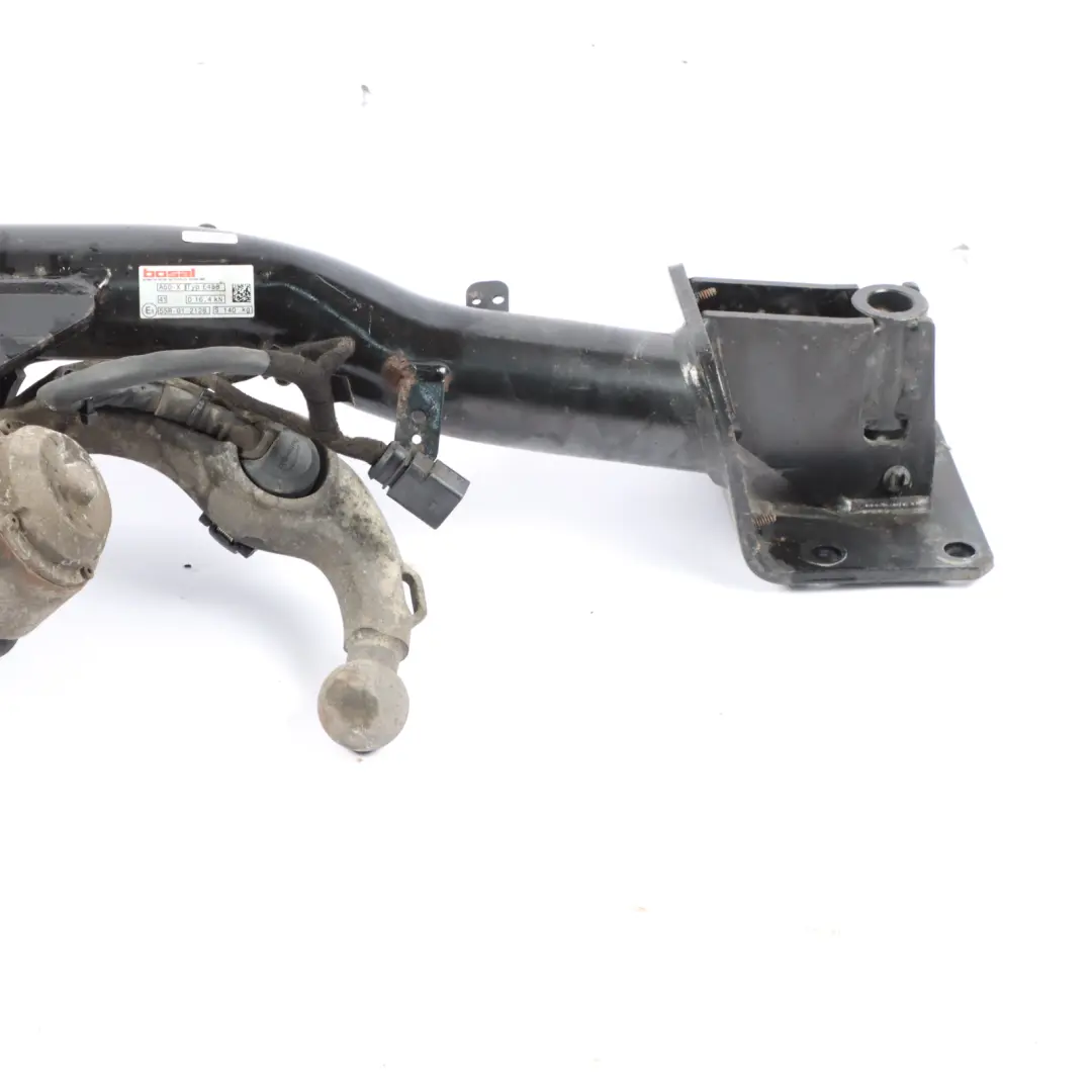 Towing Hitch BMW X5 F15 X6 F16 Electrically Pivoted Tow Bar Trailer Hook to with Part number 6865776 Towing Hitch BMW X5 F15 X6 F16 Electrically Pivoted Tow Bar Trailer Hook - SKU 6865776 - Part number 6865776