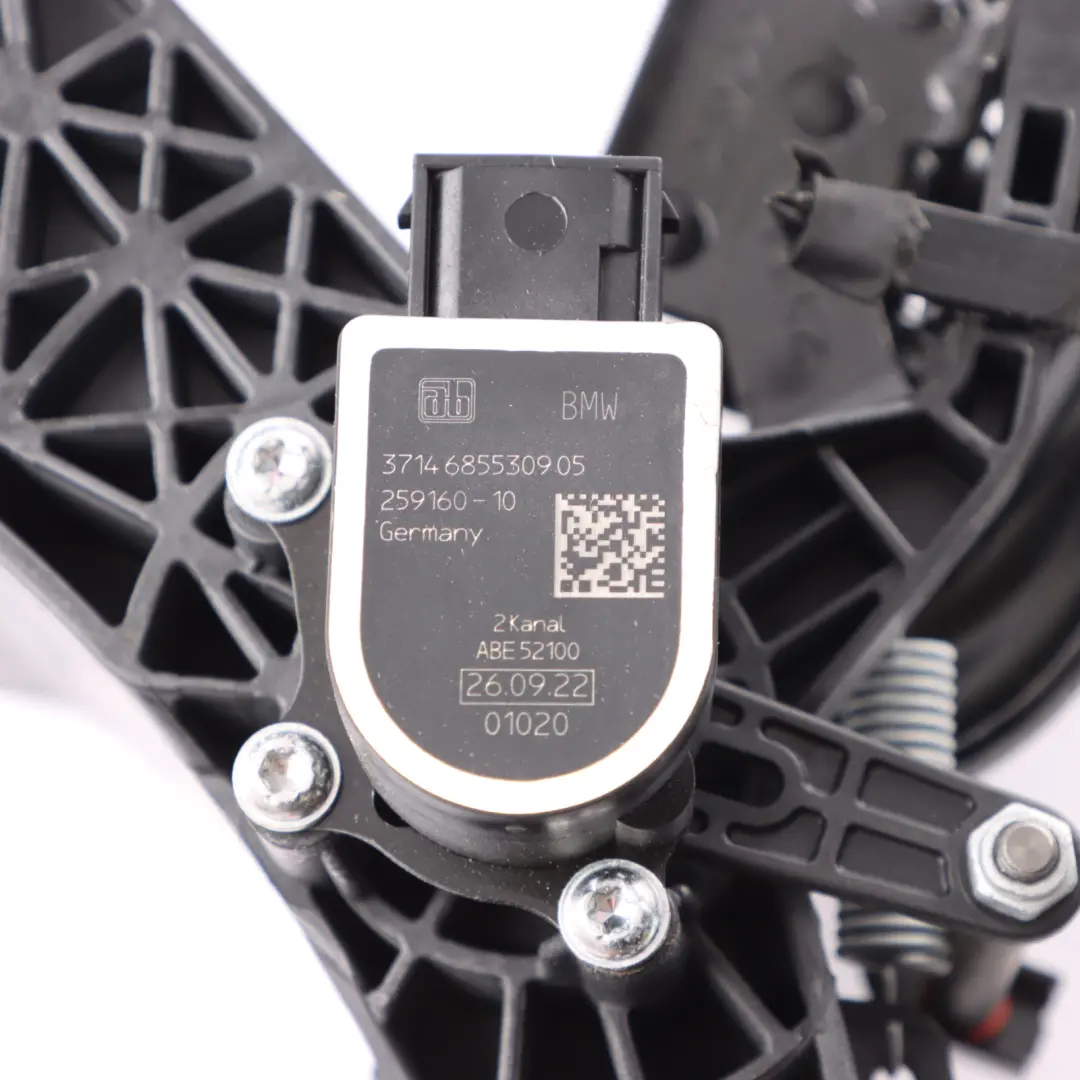 BMW X3 G01 X4 G02 G11 G12 G30 G31 Brake Pedal Assembly Automatic 6874286 - SKU 6866486 - Part number 6866486