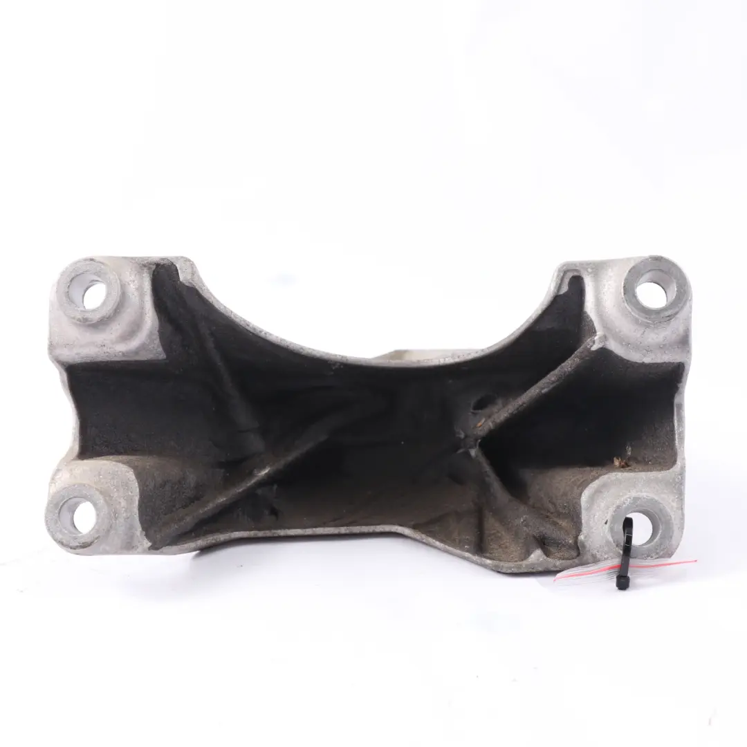 Support BMW G11 G12 G20 G21 G30 G31 Bracket Holder Right O/S to Engine with Part number 6876220 Engine Support BMW G11 G12 G20 G21 G30 G31 Bracket Holder Right O/S - SKU 6876220 - Part number 6876220