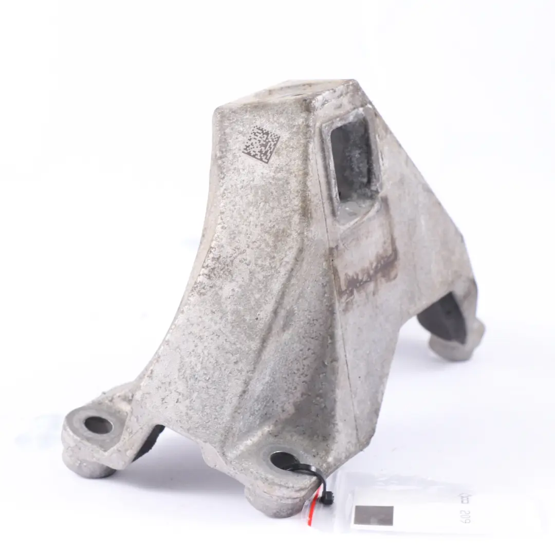 Support BMW G11 G12 G20 G21 G30 G31 Bracket Holder Right O/S to Engine with Part number 6876220 Engine Support BMW G11 G12 G20 G21 G30 G31 Bracket Holder Right O/S - SKU 6876220 - Part number 6876220