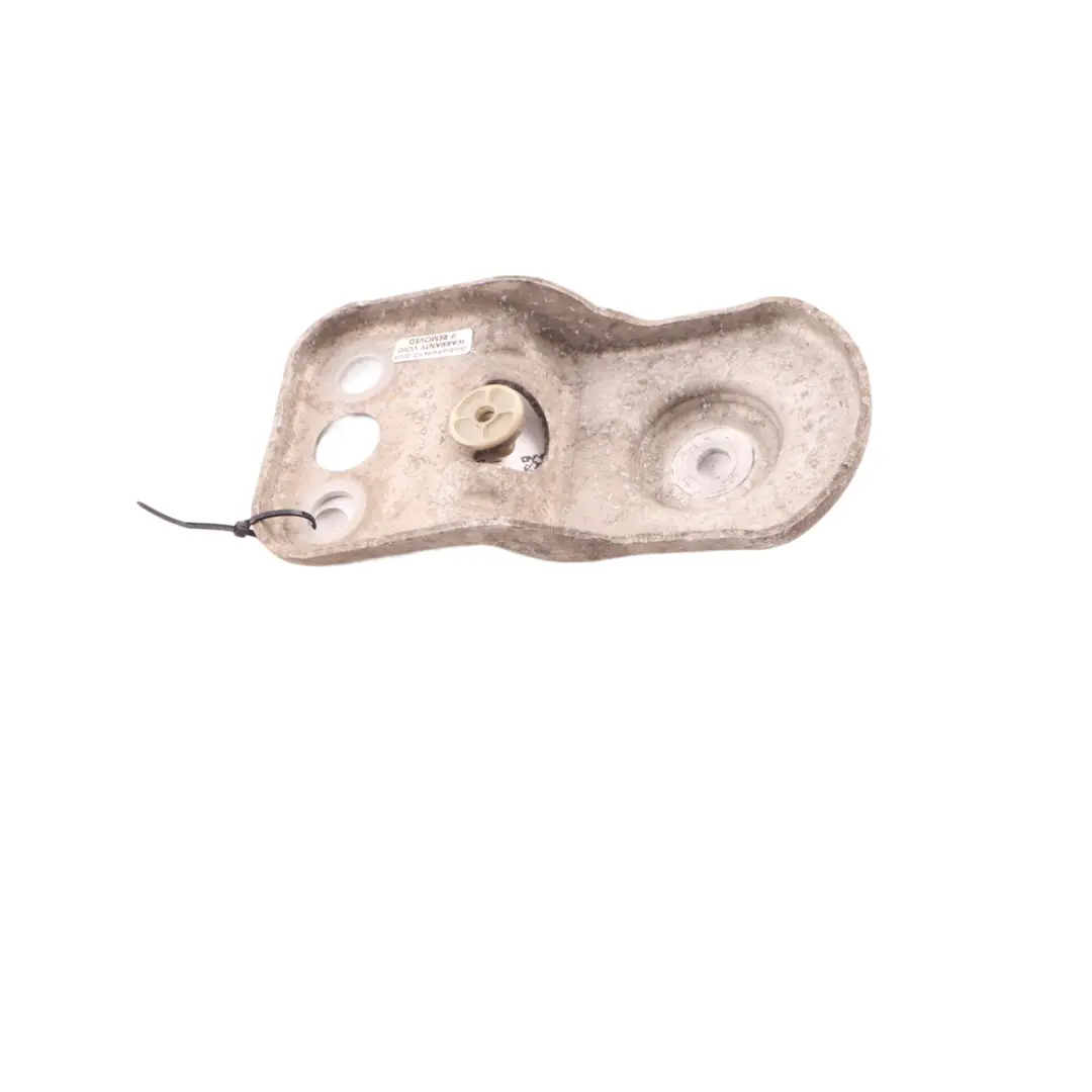 Supporto montaggio dell'asse dell'asta di spinta posteriore per BMW G20 con numero di parte 6876805 BMW G20 Supporto montaggio dell'asse dell'asta di spinta posteriore - SKU 6876805 - Numero di parte 6876805