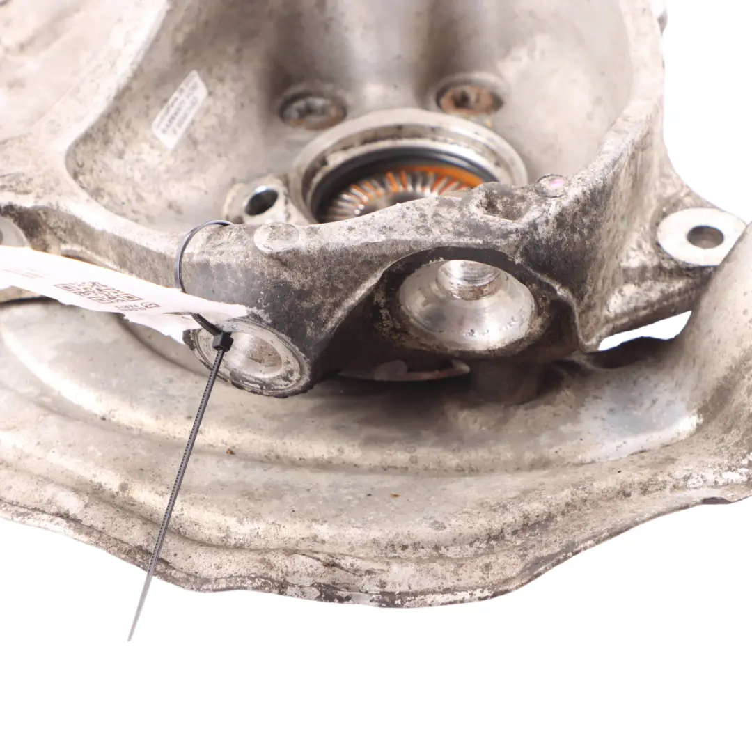 Front Right O/S Wheel Hub Suspension Carrier Brake Disc to BMW G01 with Part number 6882598 BMW G01 Front Right O/S Wheel Hub Suspension Carrier Brake Disc - SKU 6882598 - Part number 6882598