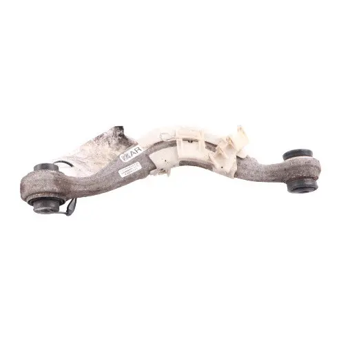 Montaje Inferior Goma Trasera Derecha Brazo Control para BMW G30 M5 F90 con número de pieza 6883340 BMW G30 M5 F90 Montaje Inferior Goma Trasera Derecha Brazo Control - SKU 6883340 - Número de pieza 6883340