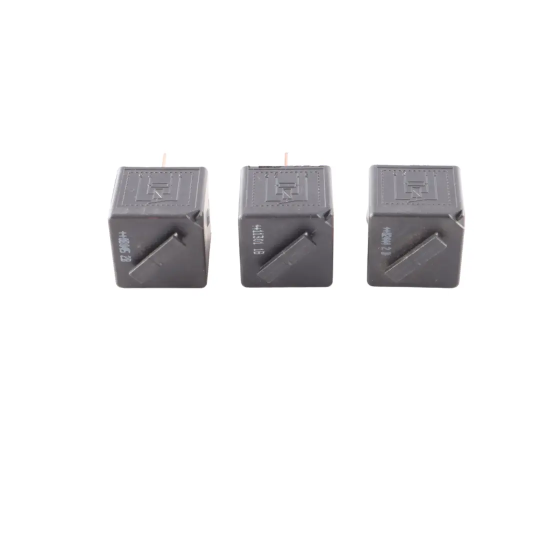  3X Relay BMW E60 E87 E90 F10 F30 4 Pin Tyco Set Black - SKU 6901469-2 - Part number 6901469