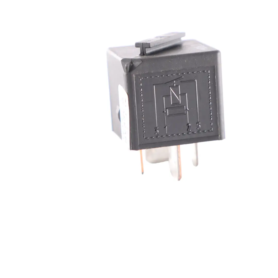 5X Relais BMW E60 E87 E90 F10 F30 4 Pin Tyco Set Black pour à propos du numéro de pièce 6901469 5X Relais BMW E60 E87 E90 F10 F30 4 Pin Tyco Set Black - SKU 6901469-4 - Numéro de pièce 6901469