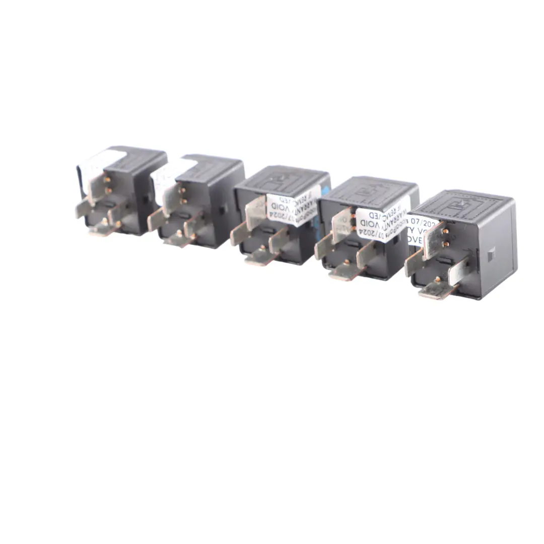 5X Relais BMW E60 E87 E90 F10 F30 4 Pin Tyco Set Schwarz für mit Teilenummer 6901469 5X Relais BMW E60 E87 E90 F10 F30 4 Pin Tyco Set Schwarz - SKU 6901469-4 - Teilenummer 6901469