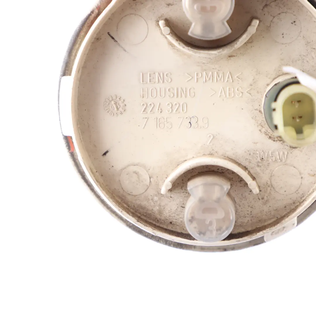 Right Left O/ Additional Turn Indicator Lamp pour BMW Z4 Series E85 à propos du numéro de pièce 7165733 BMW Z4 Series E85 Right Left O/ Additional Turn Indicator Lamp - SKU 6916561 - Numéro de pièce 7165733