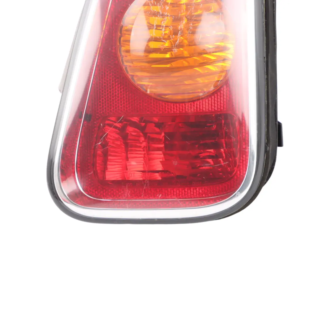 Lampa Prawa Tylna Prawy Tył do MINI R50 R53 o numerze 6935784 MINI R50 R53 Lampa Prawa Tylna Prawy Tył - SKU 6935784-1 - Numer Części 6935784