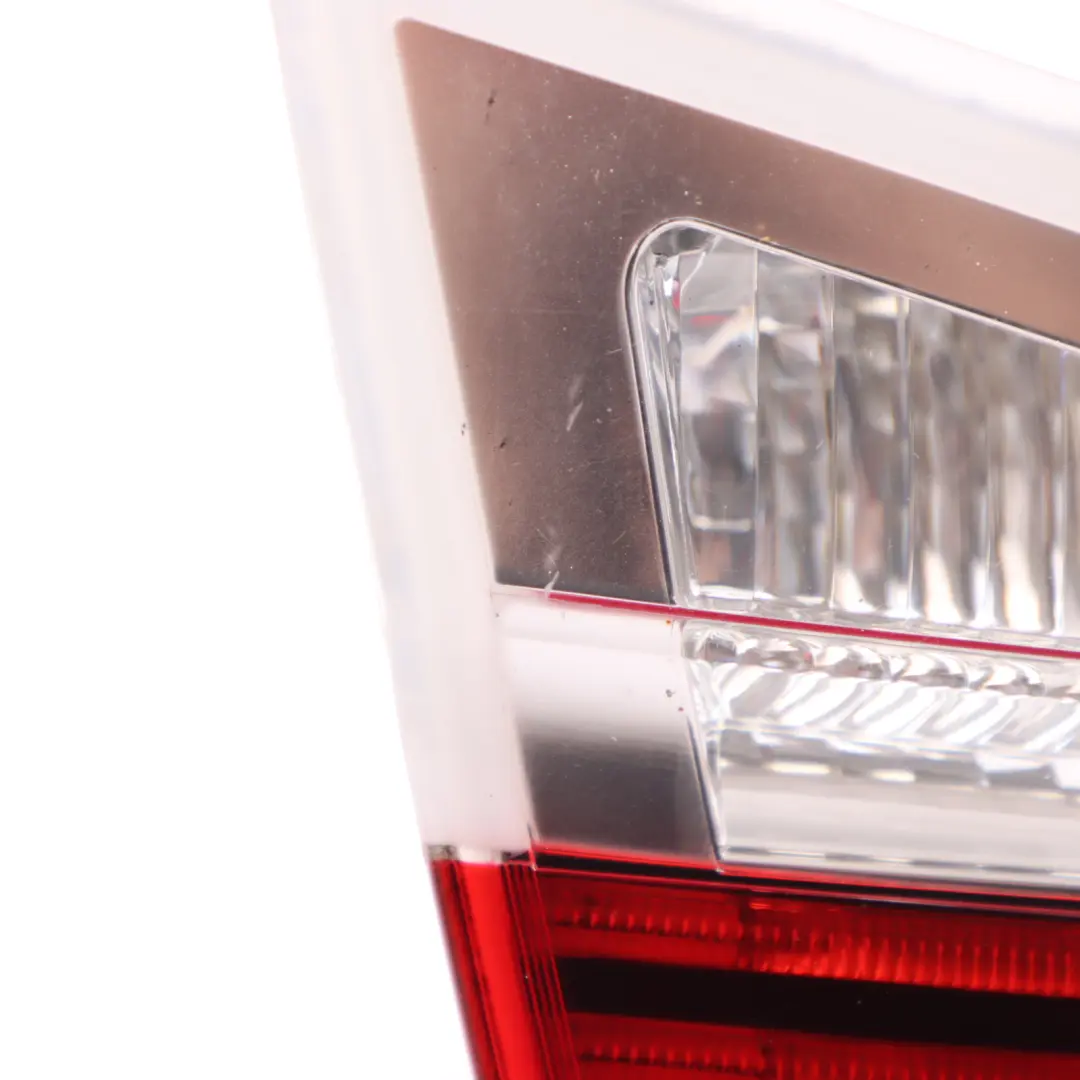 BMW E90 Luce posteriore sinistra coperchio bagagliaio Lampada posteriore - SKU 6937459-4 - Numero di parte 6937459