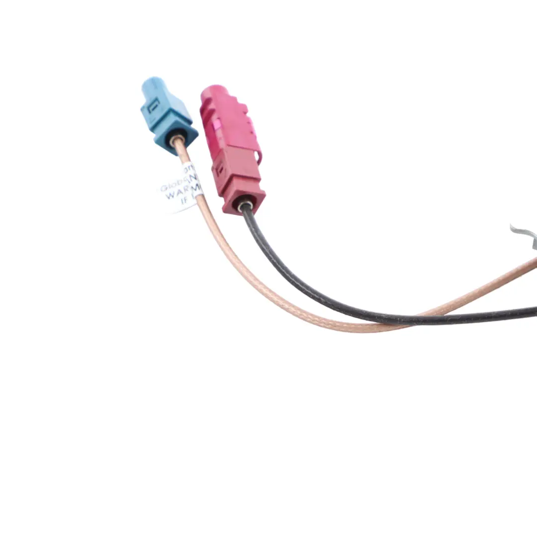 Antenna Shark BMW E60 E61 LCI E67 Roof Aeriel Receiver Amplifier Module to with Part number 6943022 Antenna Shark BMW E60 E61 LCI E67 Roof Aeriel Receiver Amplifier Module - SKU 6943022 - Part number 6943022