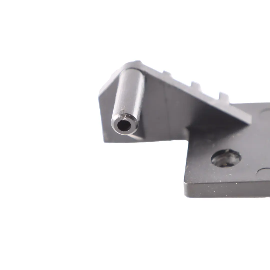 Trim Panel Carpet Luggage Floor Hook Holder Right O/S to BMW F07 E61 LCI with Part number 6953360 BMW F07 E61 LCI Trim Panel Carpet Luggage Floor Hook Holder Right O/S - SKU 6953360 - Part number 6953360