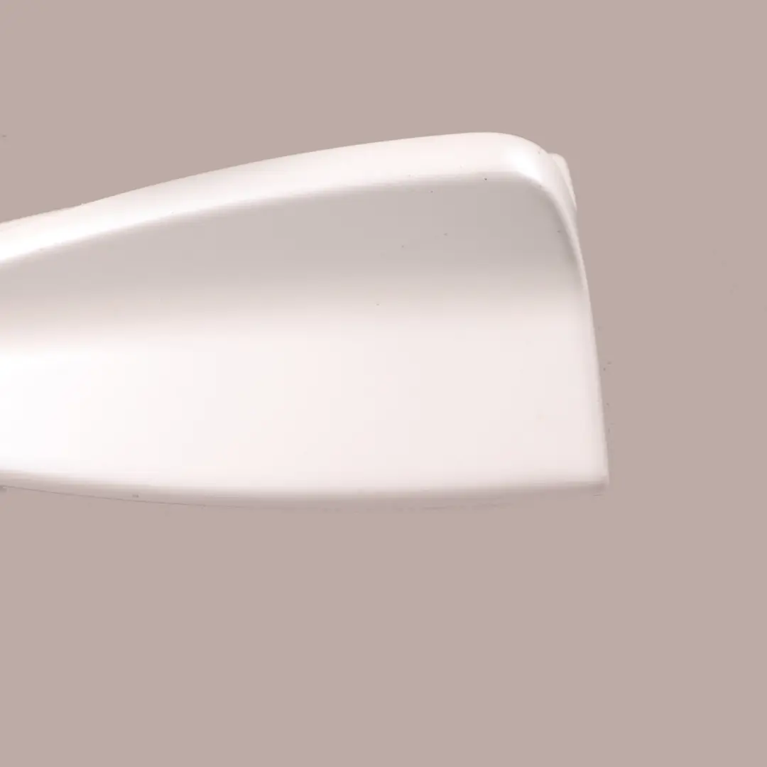 Antenna Cover BMW X1 E84 E91 Shark Aerial Roof Housing Trim Mineral White - A96 to with Part number 6955557 Antenna Cover BMW X1 E84 E91 Shark Aerial Roof Housing Trim Mineral White - A96 - SKU 6955557-MW - Part number 6955557