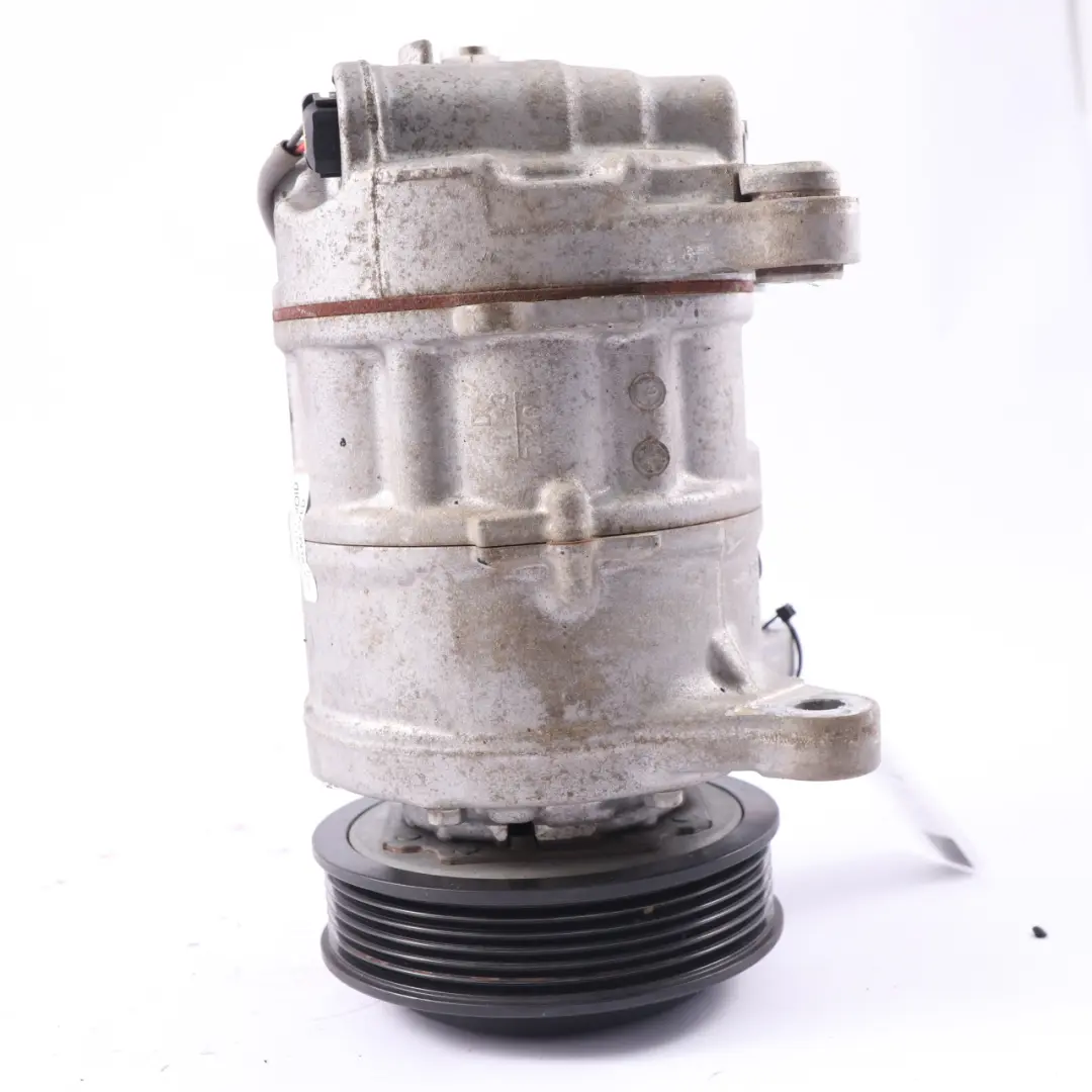 Sprężarka Klimatyzacji A/C do BMW X3 G01 G20 G21 o numerze 6994082 BMW X3 G01 G20 G21 Sprężarka Klimatyzacji A/C - SKU 6994082-2 - Numer Części 6994082