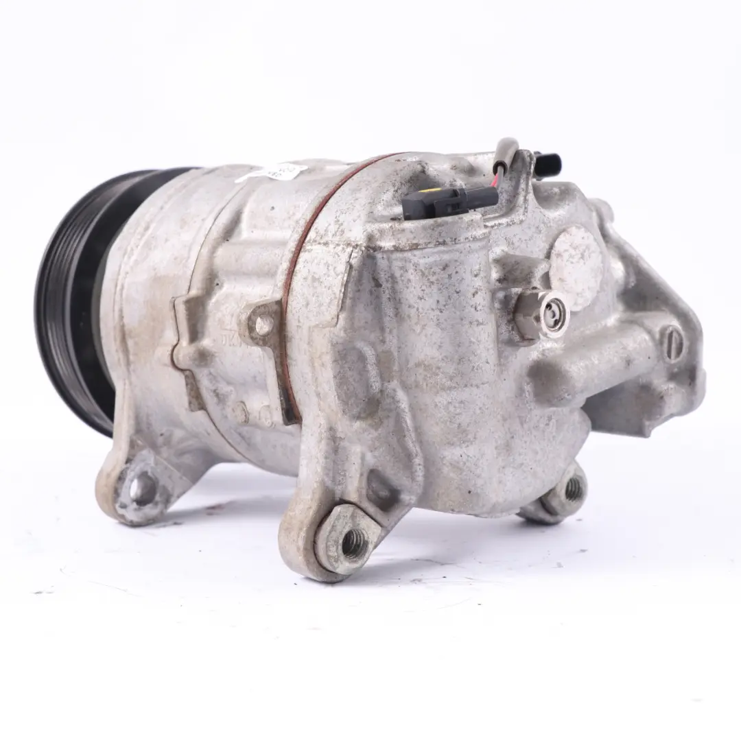 Compressor BMW X3 G01 G20 G21 Air Conditioning Compressor Unit A/C to with Part number 6994082 Compressor BMW X3 G01 G20 G21 Air Conditioning Compressor Unit A/C - SKU 6994082-2 - Part number 6994082
