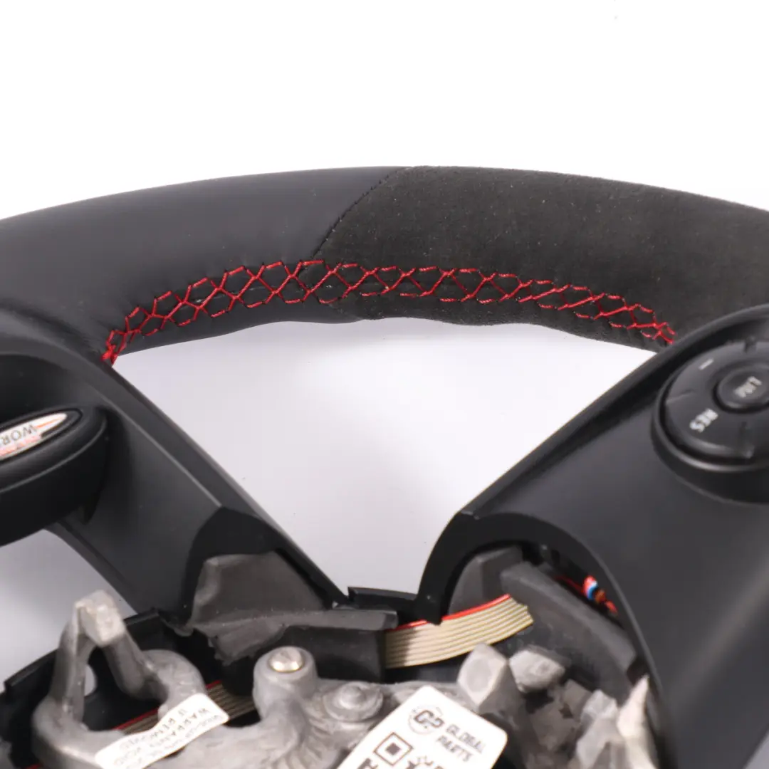 NEU Schwarz Leder / Alcantara Sportlenkrad Schaltwippen für Mini Cooper S JCW F56 mit Teilenummer 6996049 Mini Cooper S JCW F56 NEU Schwarz Leder / Alcantara Sportlenkrad Schaltwippen - SKU 6996049-1 - Teilenummer 6996049