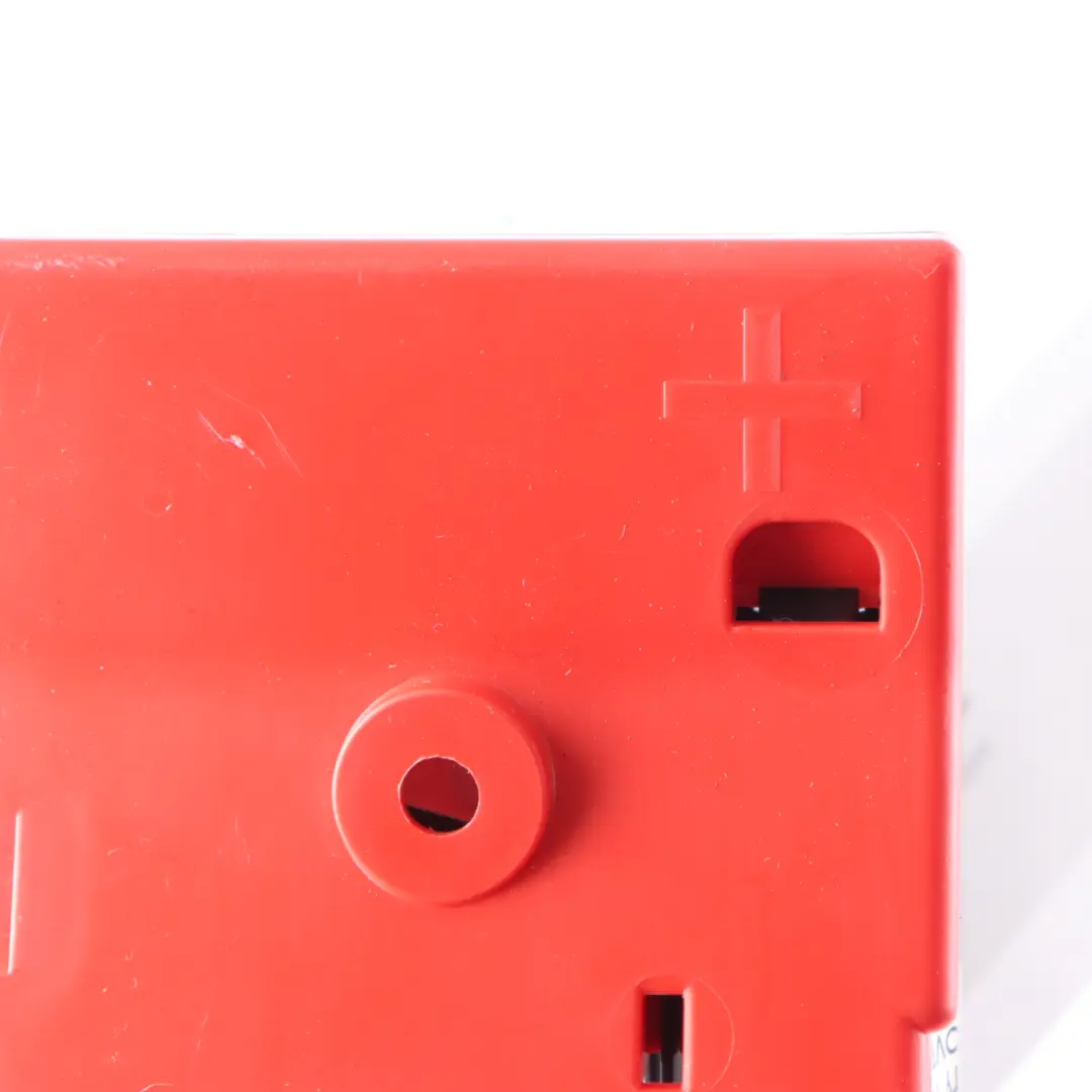 B+ Point BMW G20 X5 G05 Z4 G29 Rear Power Distribution Connection Point to with Part number 6996954 B+ Point BMW G20 X5 G05 Z4 G29 Rear Power Distribution Connection Point - SKU 6996954 - Part number 6996954