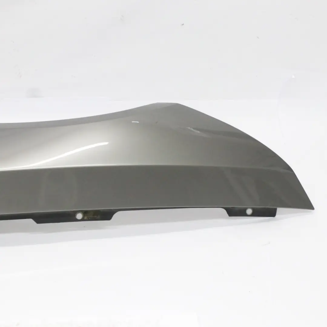 Pannello laterale alare anteriore sinistro Sterlinggrau Grey 472 per BMW Z4 E85 con numero di parte 7053327 BMW Z4 E85 Pannello laterale alare anteriore sinistro Sterlinggrau Grey 472 - SKU 7053327-STG2 - Numero di parte 7053327