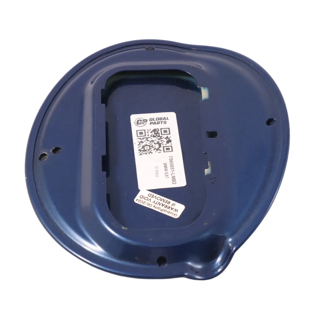 Riempimento carburante Coperchio sportello Le Mans Blau Blue 381 per BMW E87 con numero di parte 7060691 BMW E87 Riempimento carburante Coperchio sportello Le Mans Blau Blue 381 - SKU 7060691-LMB2 - Numero di parte 7060691