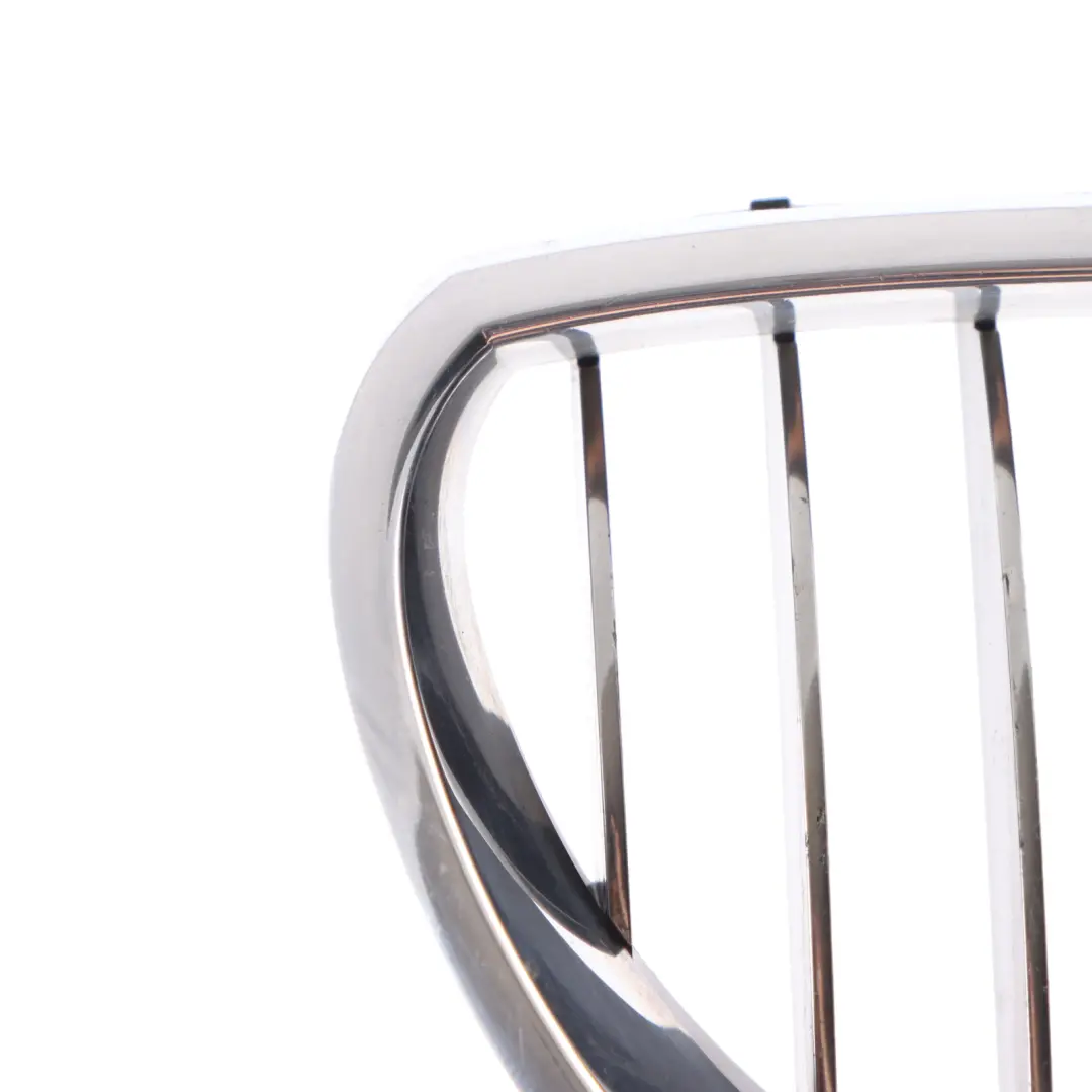 Grille Kidney BMW E60 E61 LCI Front Bumper Frame Right O/S Chrome to with Part number 7065702 Grille Kidney BMW E60 E61 LCI Front Bumper Frame Right O/S Chrome - SKU 7065702-1 - Part number 7065702