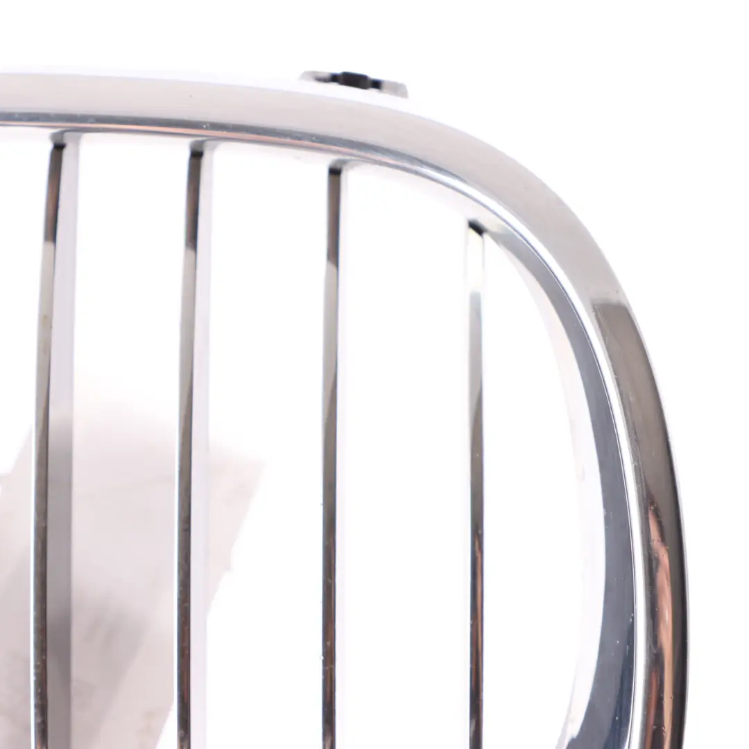 Grille Kidney BMW E60 E61 LCI Front Bumper Frame Right O/S Chrome to with Part number 7065702 Grille Kidney BMW E60 E61 LCI Front Bumper Frame Right O/S Chrome - SKU 7065702-1 - Part number 7065702